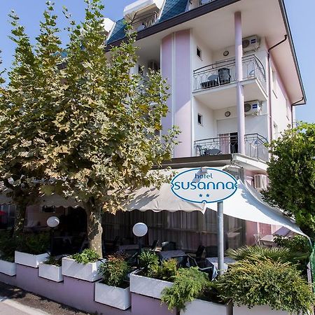 Hotel Susanna Римини Екстериор снимка