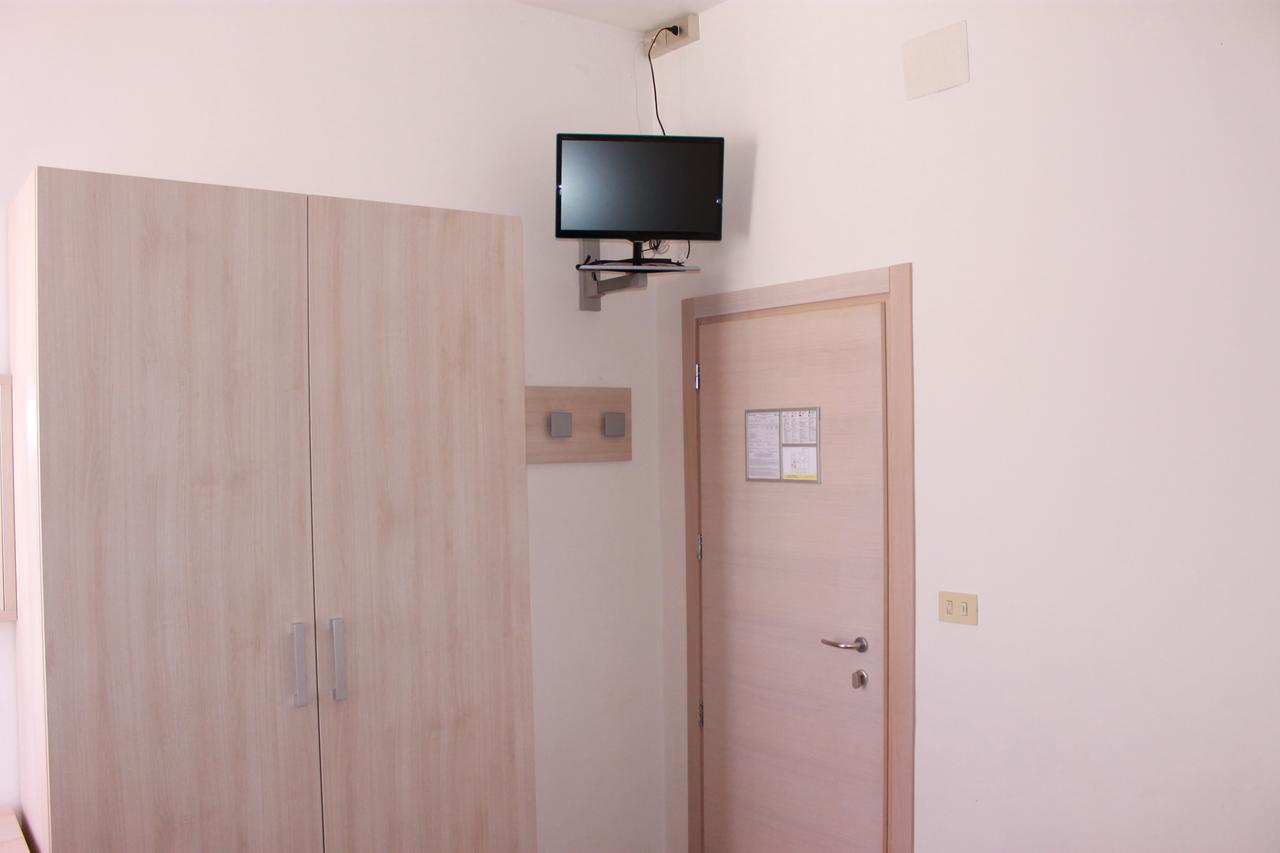 Hotel Susanna Римини Стая снимка