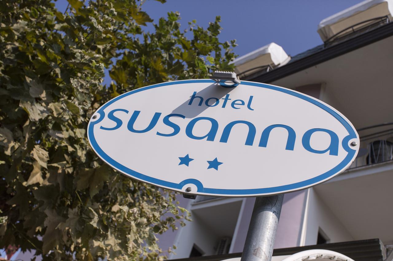 Hotel Susanna Римини Екстериор снимка